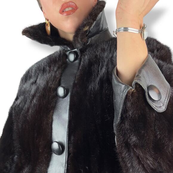 1960's PIERRE CARDIN rare genuine mink fur black leather mod coat BOUTIQUE FURS - Picture 6 of 16